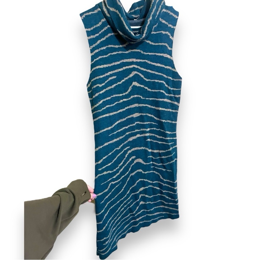 Elisabetta Italy wool stripe cowl turtle neck sleeveless sweater dress small